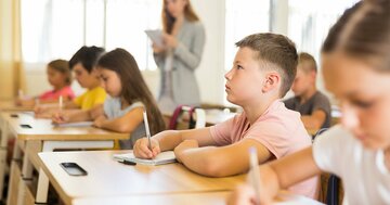 日本の高校生が正答率92％で米国はたった54％…「学力」の圧倒的な差を生んだ“長期休暇の過ごし方”とは？