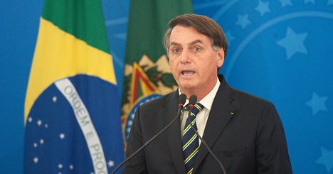 コロナ軽視の大統領が招くブラジル危機、経済低迷にレアル安と懸念山積