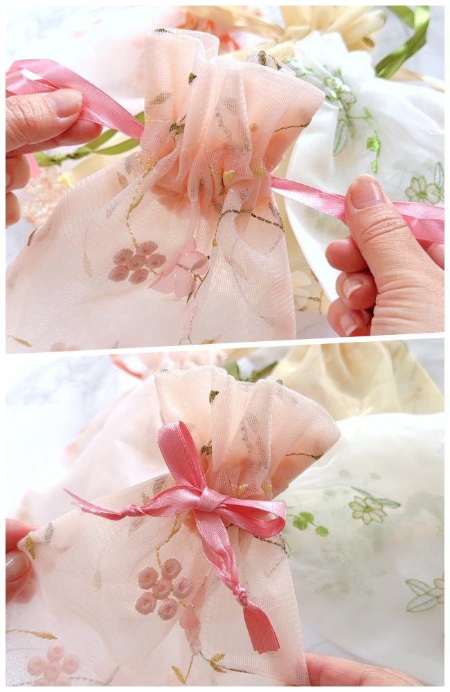 思わず全種類まとめ買いしちゃった!セリアの「華やかポーチ」がロマンチックすぎるんだけど…!《購入レビュー》