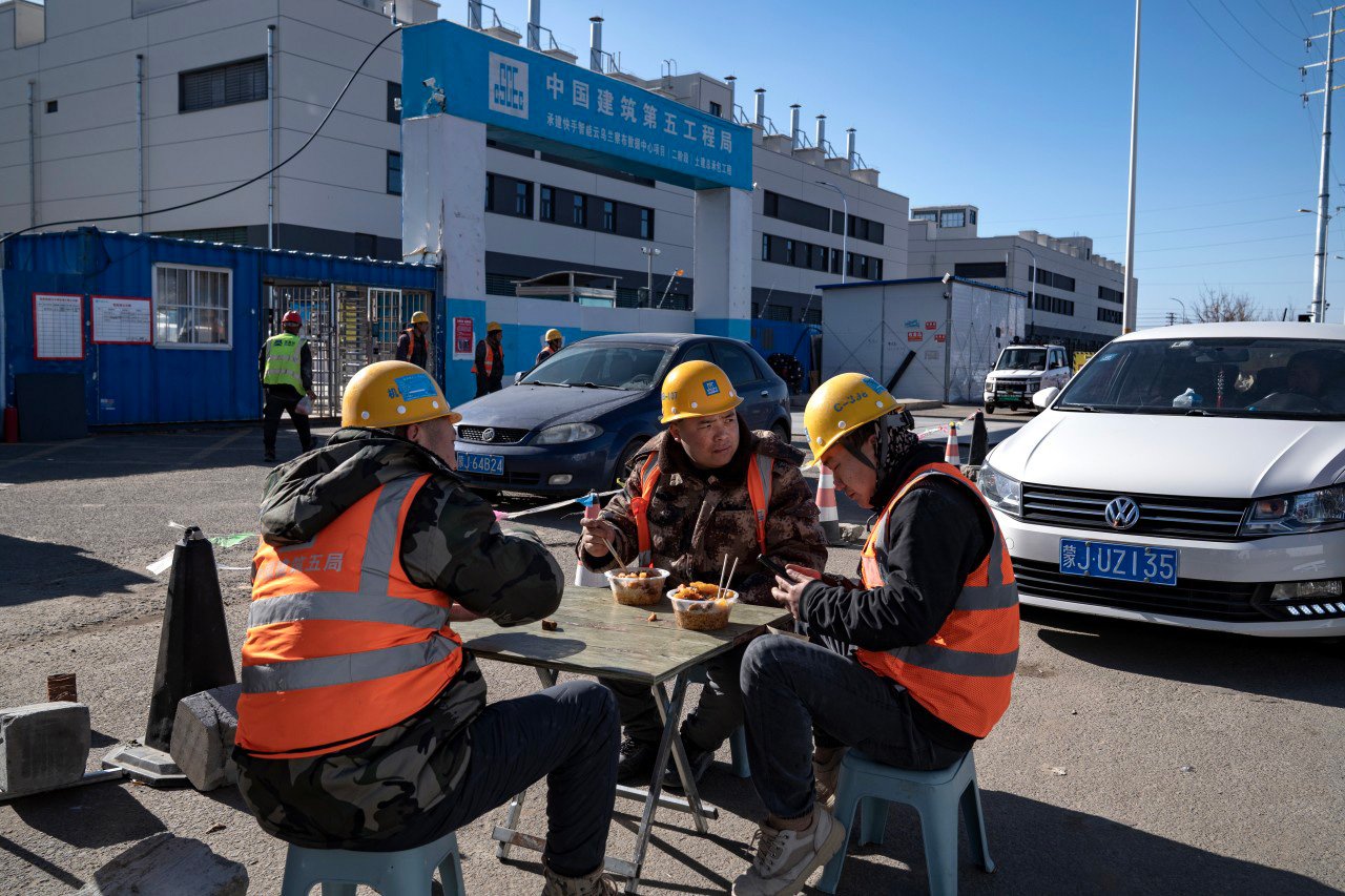 AI電力で中国攻勢、破格の安さと世界最大の送電網