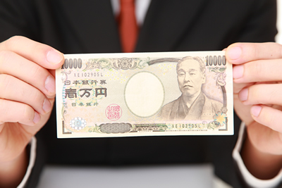 日銀はまもなく利上げ、1万円札はなくなると予想する理由