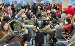 マスク着用任意に　米航空会社が搭乗拒否リスト見直し