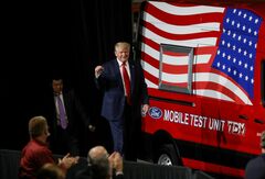 トランプ氏、苦戦予想されるミシガン州で集会