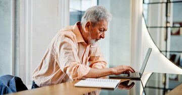 「定年後にプログラミングを独学したい」人が最初に読むべき本