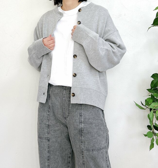 「40代にはありがたい」GUの“もっちりカーディガン”体のラインを拾わなくてオシャレ！「まさに理想の形で即決」「今までにない形がかわいい」