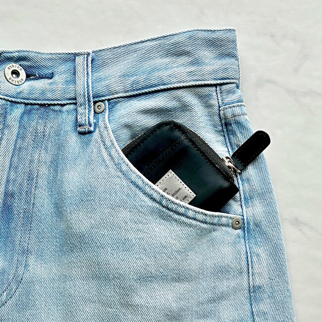 カードや診察券が27枚入った…！3COINSの「ガバッと開くミニ財布」小銭が取り出しやすくて嬉しい！《購入レビュー》