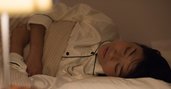 睡眠中は照明を消すべき?寝室が明るいと動脈硬化が進行する可能性