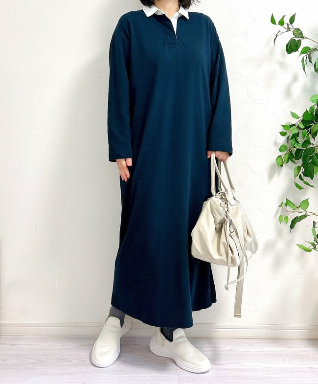 もう普通のスニーカーに戻れない…！ワークマンの「雲の上みたいなシューズ」立ったまま履けて、ふんわり歩けちゃうの！