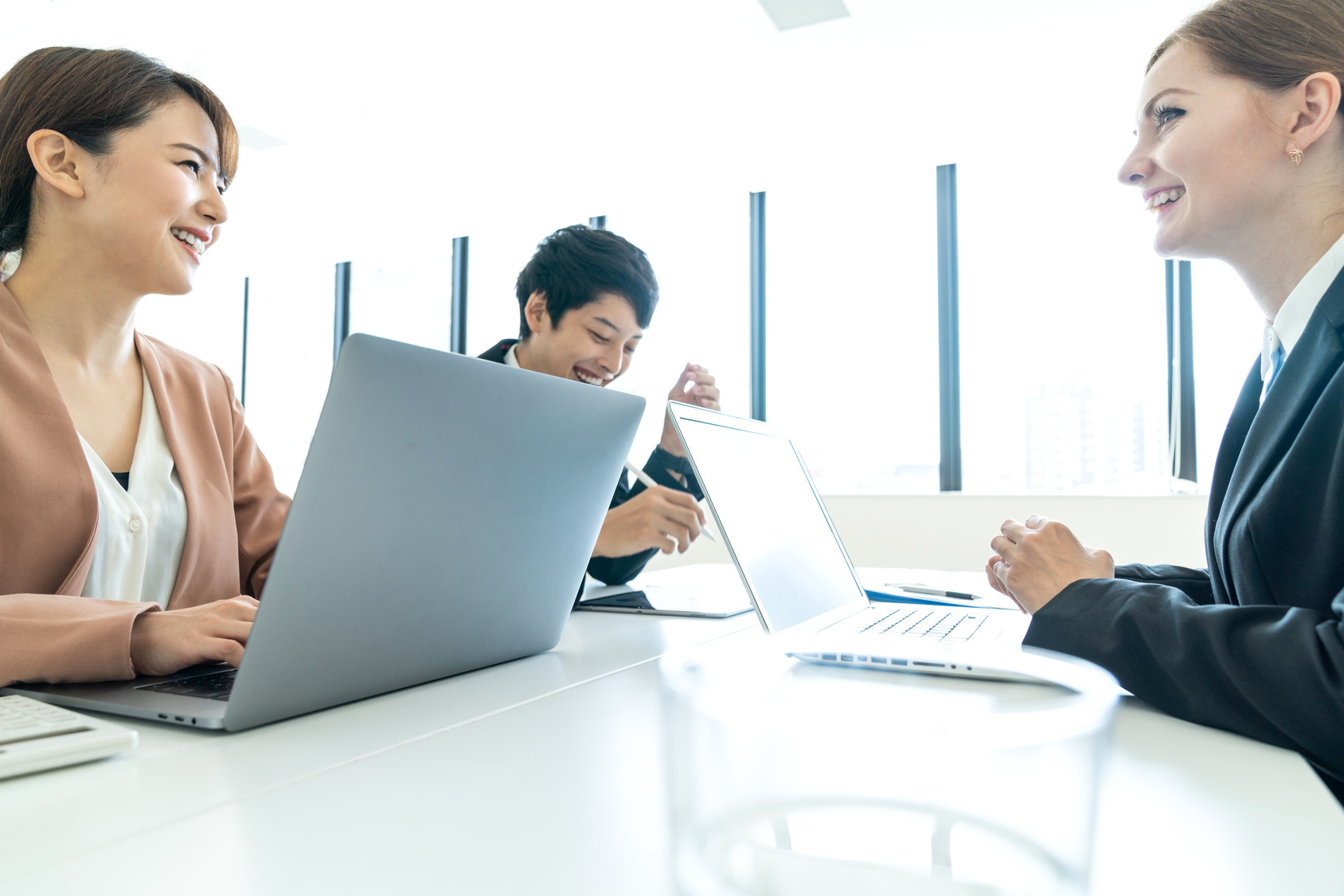 基本の文法を復習しておこう!――現在形と現在進行形のちがい