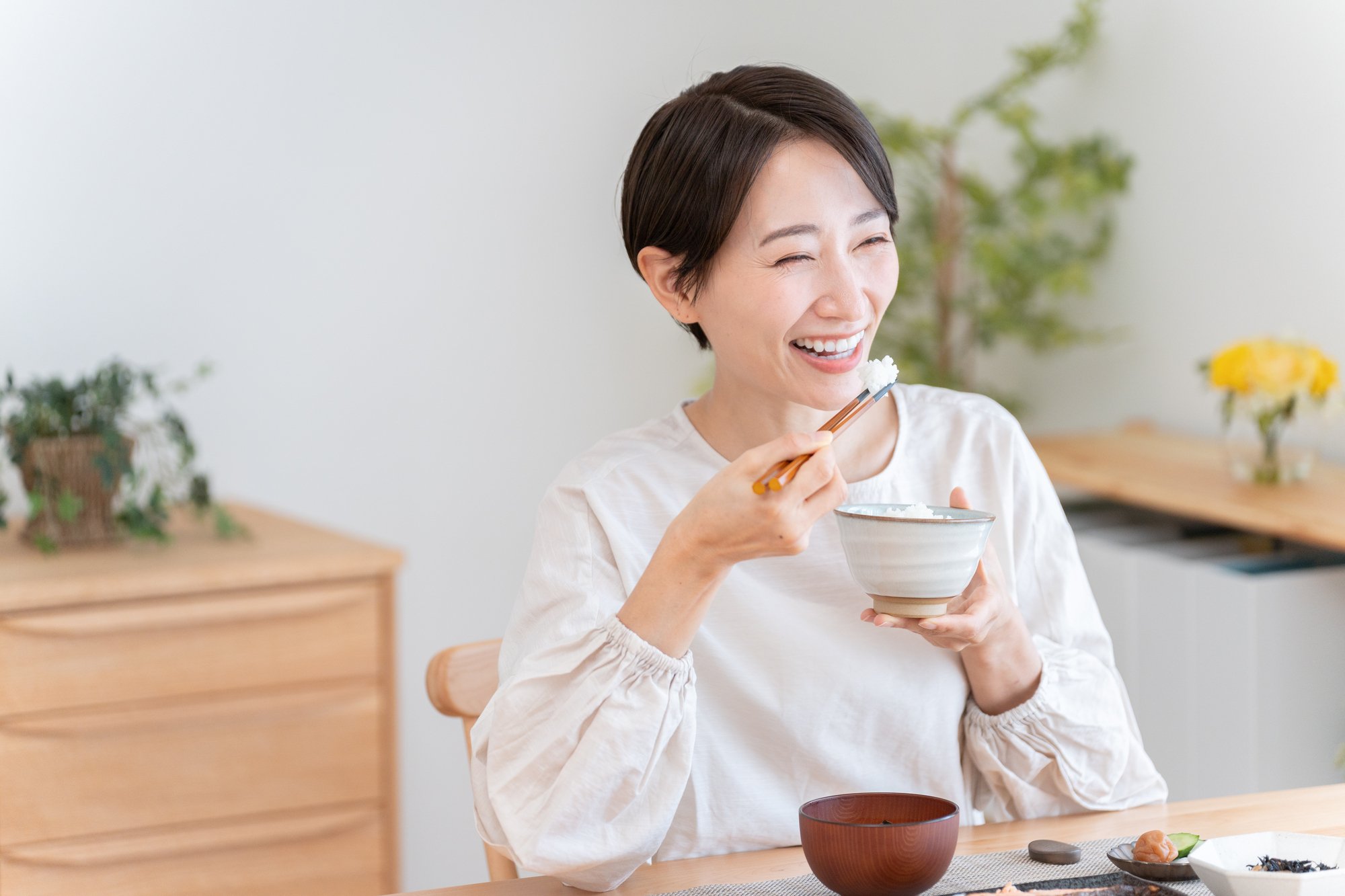 夫をこっそり痩せさせる!「25歳差」妻のレシピが健康的なのにヤミツキになる!