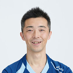 乾 亮介