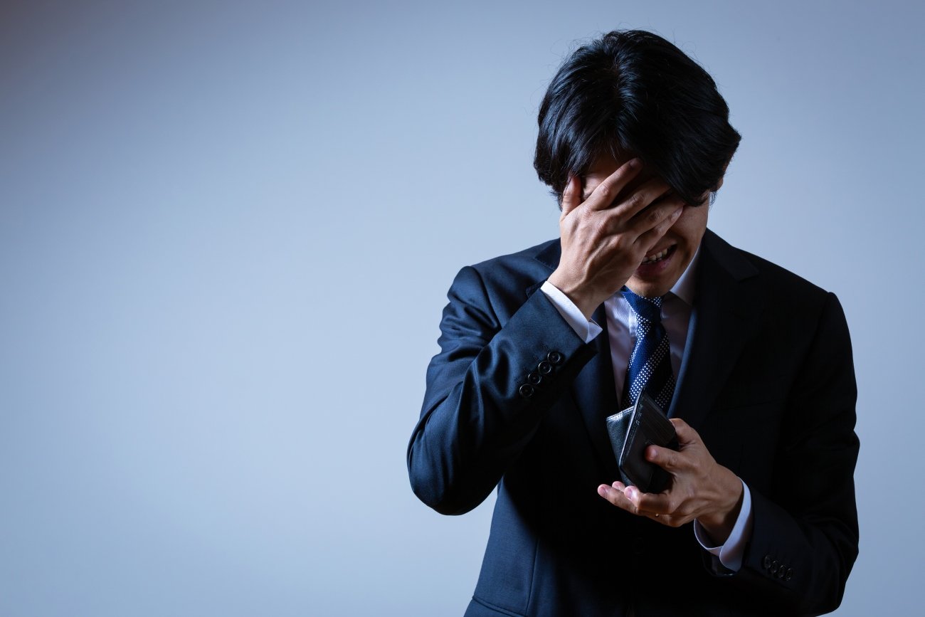 【最高の不労所得】今は高収入なのに老後の家計崩壊ランキング第2位は「昇給時に固定費爆上げ」。では、あまりに悲しすぎるワースト1位とは？