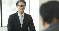 失礼な面接官に反撃！ネットでバズったエンジニアが気づかない中途採用の現実