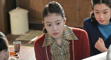 「気づけば、自分がおいてけぼり」…嵩の背中を押し続けたのぶが、ひとり立ち止まった朝【あんぱん第103回】