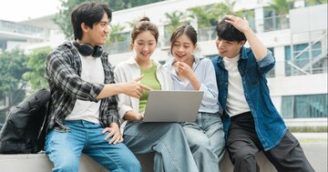 【会話で即バレ】なぜか距離を置かれる人の“たった1つの共通点”