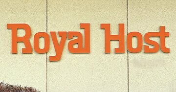 大人のお子様ランチみたい！ロイヤルホストの“わんぱくすぎるメニュー”満足感がえげつない！「定期的に食べたくなる」「贅沢な美味しさ」《実食レビュー》
