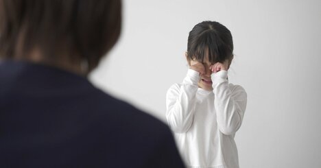 子どもの心を閉ざす声かけ・ワースト1は「泣かないでくれる？」