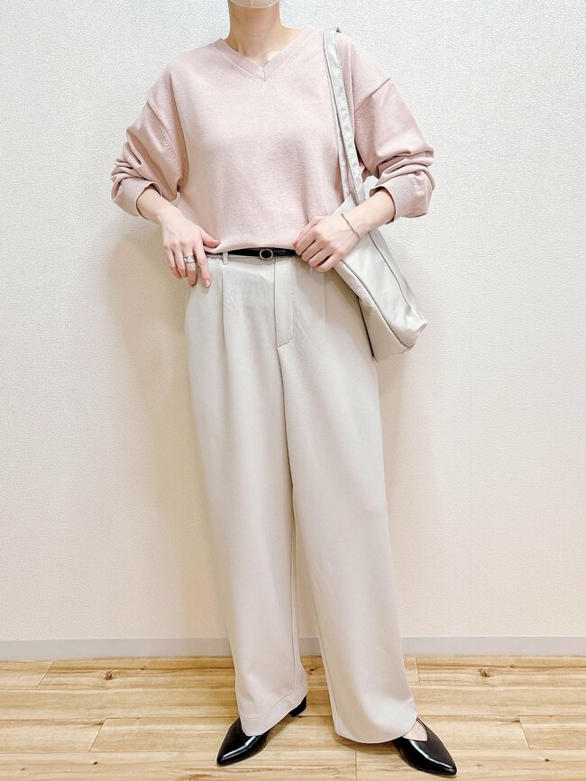 「あまりにも良すぎて2着目です」グローバルワークの“楽ちんワイドパンツ”どこから見てもシルエットが美しい！「何枚あっても便利」「買って正解でした」