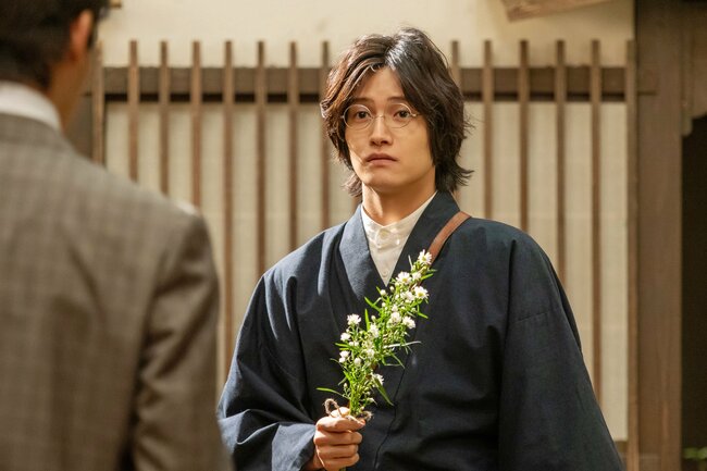 人を押しのけるのでも、遠慮するのでもない…「本当に強い人」の明確な特徴〈風、薫る第97回〉
