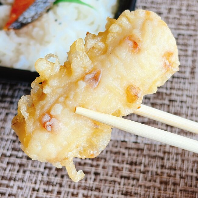 「おかず豊富すぎてご飯たらない」ほっともっとの“てんこ盛り弁当”大人のお子様ランチみたいで豪華!「ガチご馳走」「オールスター感がある」