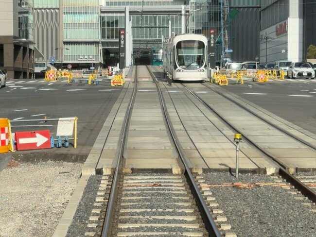 「一番泣いてしまいました…」路面電車が走る広島駅ビル「minamoa」、担当者が語った工事の舞台裏