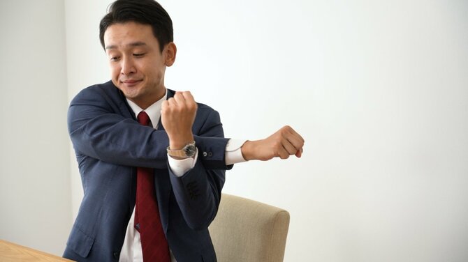 職場にいる「若い時は仕事ができたのに、40代以降成長していない人」の共通点・ワースト1