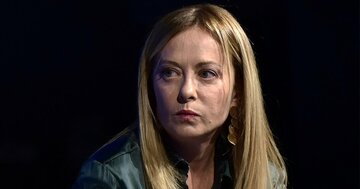 トランプ氏、欧州で四面楚歌　右派にも見放される
