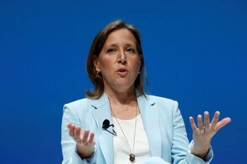 ユーチューブ、トランプ氏のアカウント停止維持