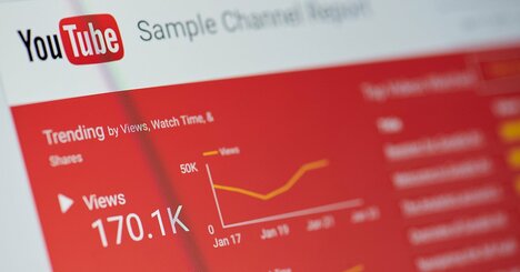 UUUMの株価はなぜ急落したのか？