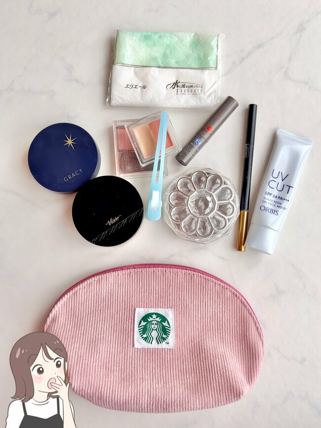 「4店目で発見」「買えてよかった」スタバで見つけたらラッキーな“ポーチ付きスイーツ”コスパよすぎてビックリする！「今年のポーチ特にかわいい」