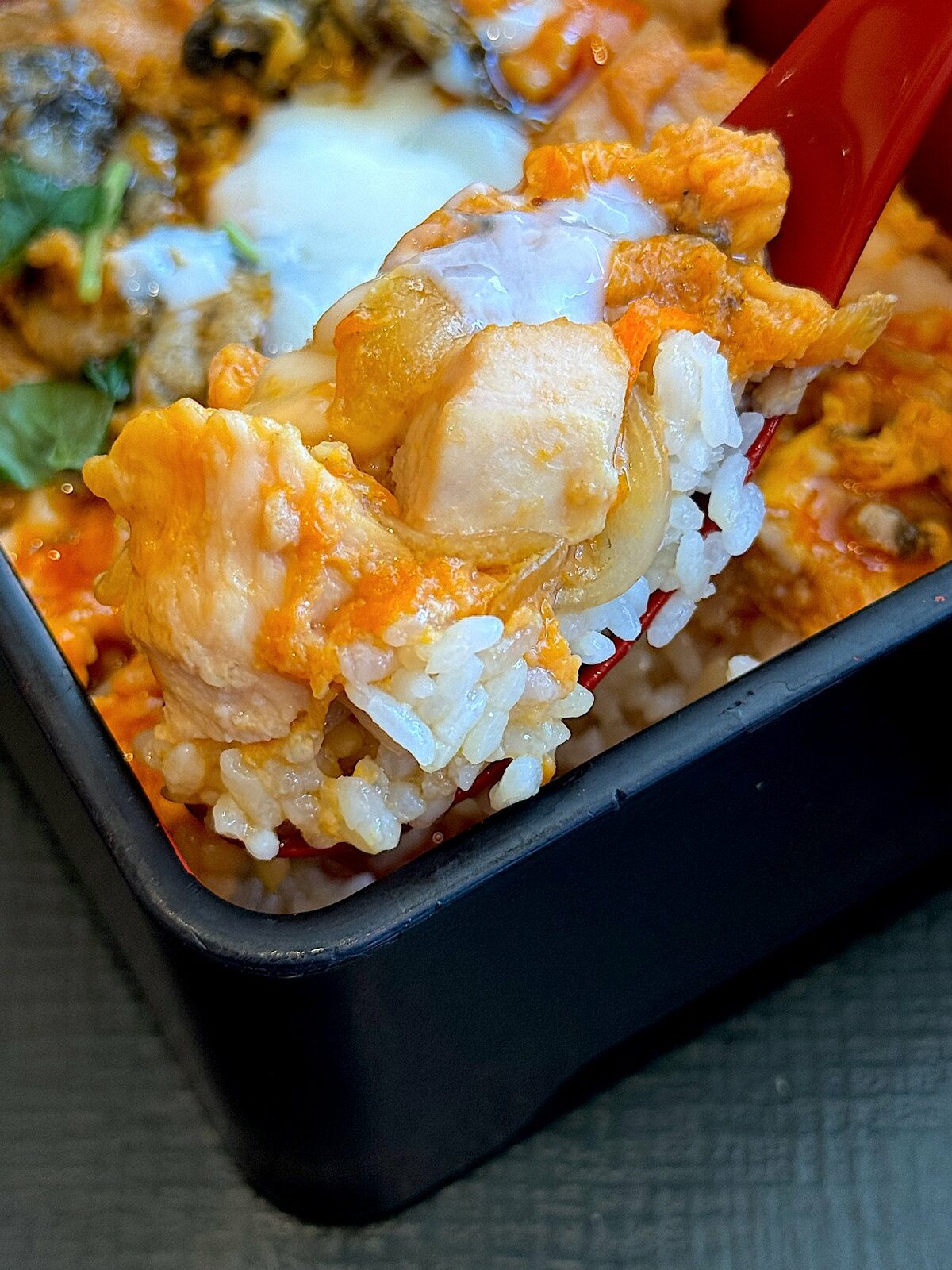 完成度が高すぎるって!なか卯の“限定どんぶり”旨みがすごくて食べる手が止まらない!「軟骨がめっちゃ美味しい」「世界狙えるよ」