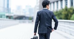 職場で「陰口を言われたとき」頭の回転が速い人が咄嗟にする1つのこと