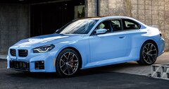 BMW・M2、ほれぼれする絶品ストレート6！マニア垂涎の1台の実力【試乗記】