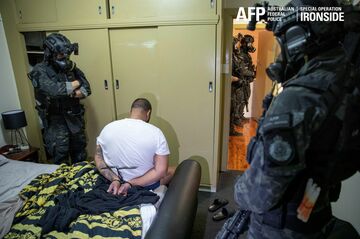国際的おとり捜査、背景にFBIの監視プラットフォーム