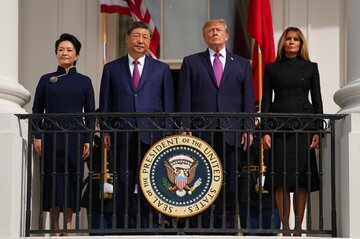 成果乏しい米中会談、トランプ氏が盛大に歓待でも