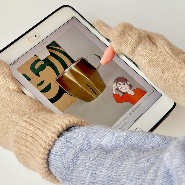 「暖かくて汗かくレベル」ユニクロの“ぽかぽか手袋”スマホ操作できて優秀すぎる！「自転車でも寒くない」「指紋認証が使えます！」