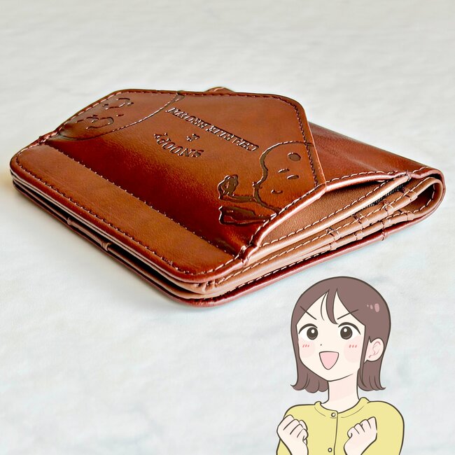 カードや診察券が27枚入った！しまむら×スヌーピーの「ぺたんこ財布」お札が折らずに入るし、小銭が取り出しやすくて嬉しい！《購入レビュー》