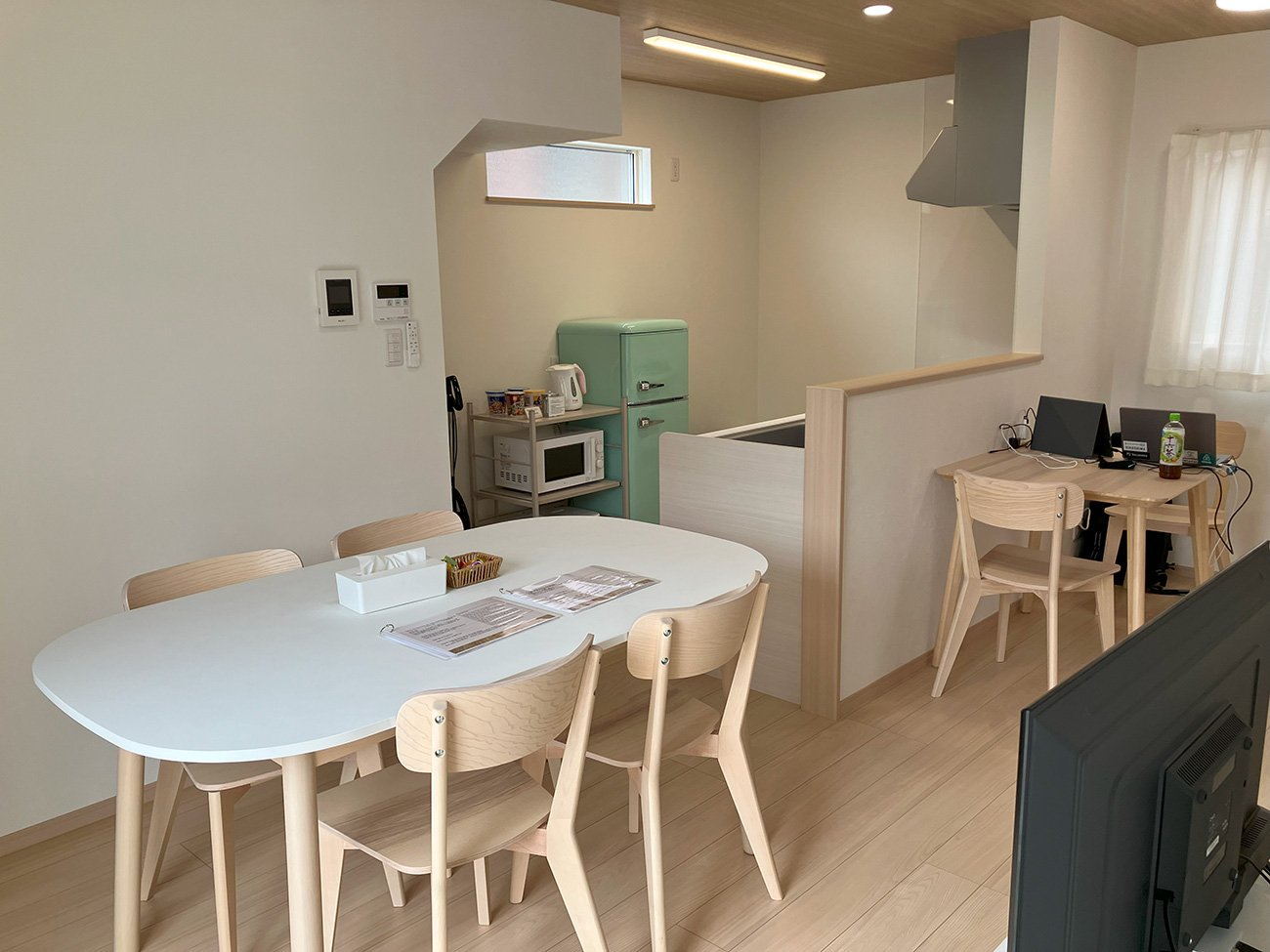 「トライアングルエヒメ2.0」事例1：愛媛の空き家が宿に変身！デジタル無人民泊で巡礼支援