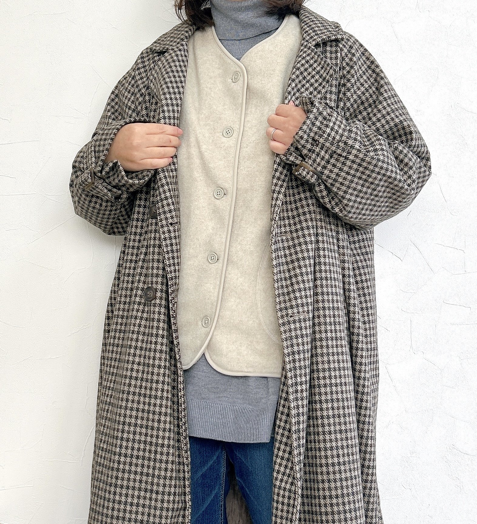 暖房いらないじゃん…!無印良品の“ふんわりアウター”が軽くて超あったかい!「柔らかさに感動です」「ちゃんと暖かくてデザインも素敵」