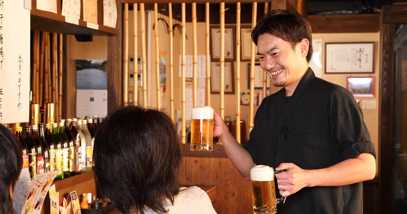 元芸人の人気飲食店がピンチ！ドタキャン、ゴミ散乱の嫌がらせは誰が？（上）