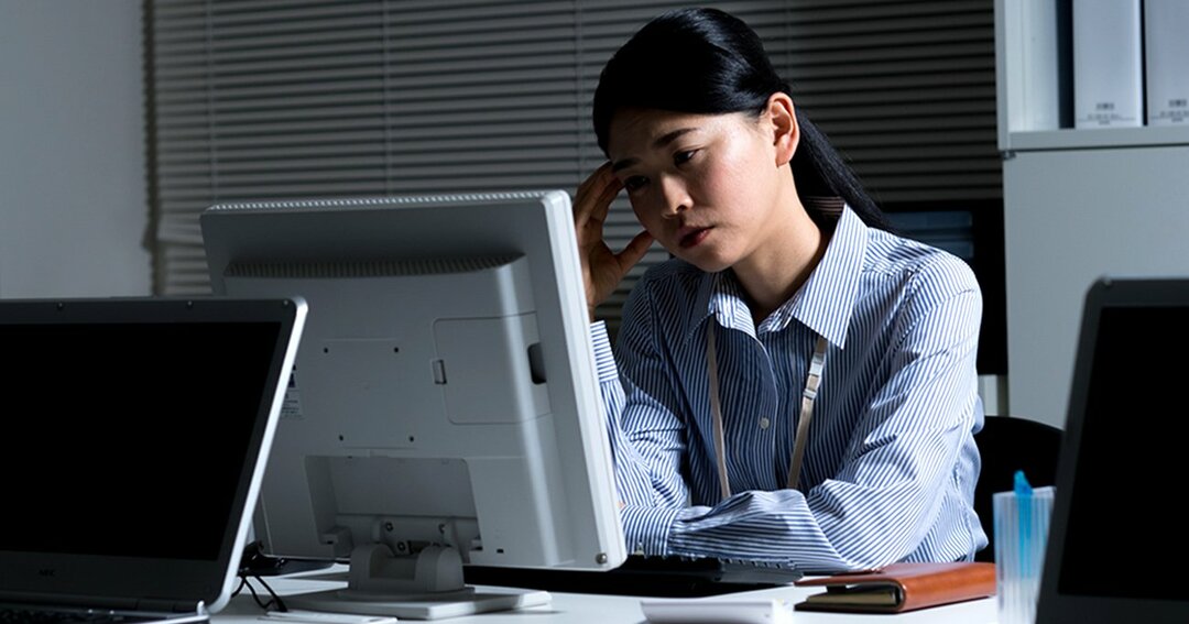 従業員の不満投稿が多い“ブラック”企業ランキング2022上半期 トップ10 3位みずほ銀行、1位は?