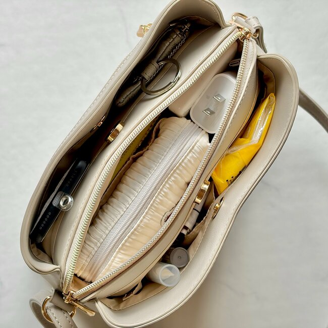 「まさに求めてたバッグです」ハニーズの“高見えショルダー”が理想的すぎる!「サイズ感完璧」「ポケット多くて長財布も入る」