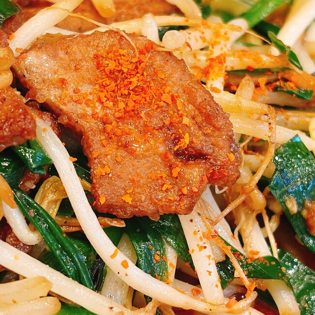 「美味すぎて感動」「毎日食える」日高屋の“てんこ盛り定食”ボリューム凄くて大満足!「めっちゃコスパ良い」