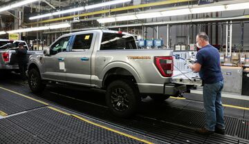 米製造業、勝ち組・負け組を分ける経済混乱