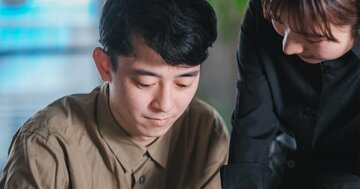 「新しい職場で誰とも話したくない」は異常ではなかった…精神科医が教える「大人の人見知り」の改善法