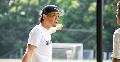 多くのJリーガーを輩出、興國高校監督が実践する「配置転換」と「怒り方」の極意