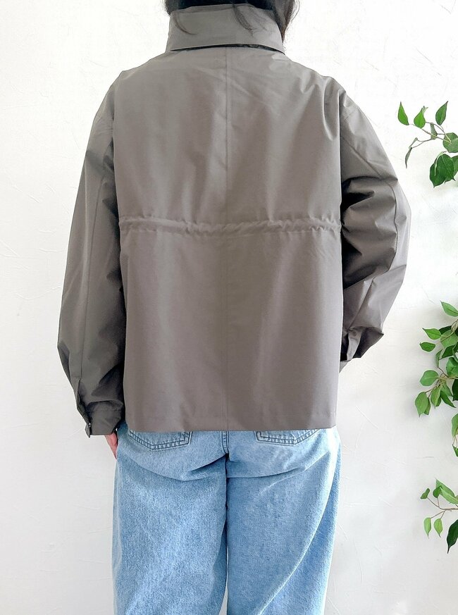 え、3289円でいいの…?【しまむら】の「高見えアウター」春までガンガン着回せます!