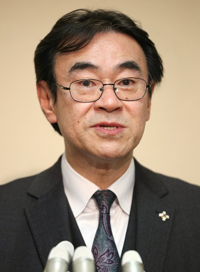 黒川弘務氏