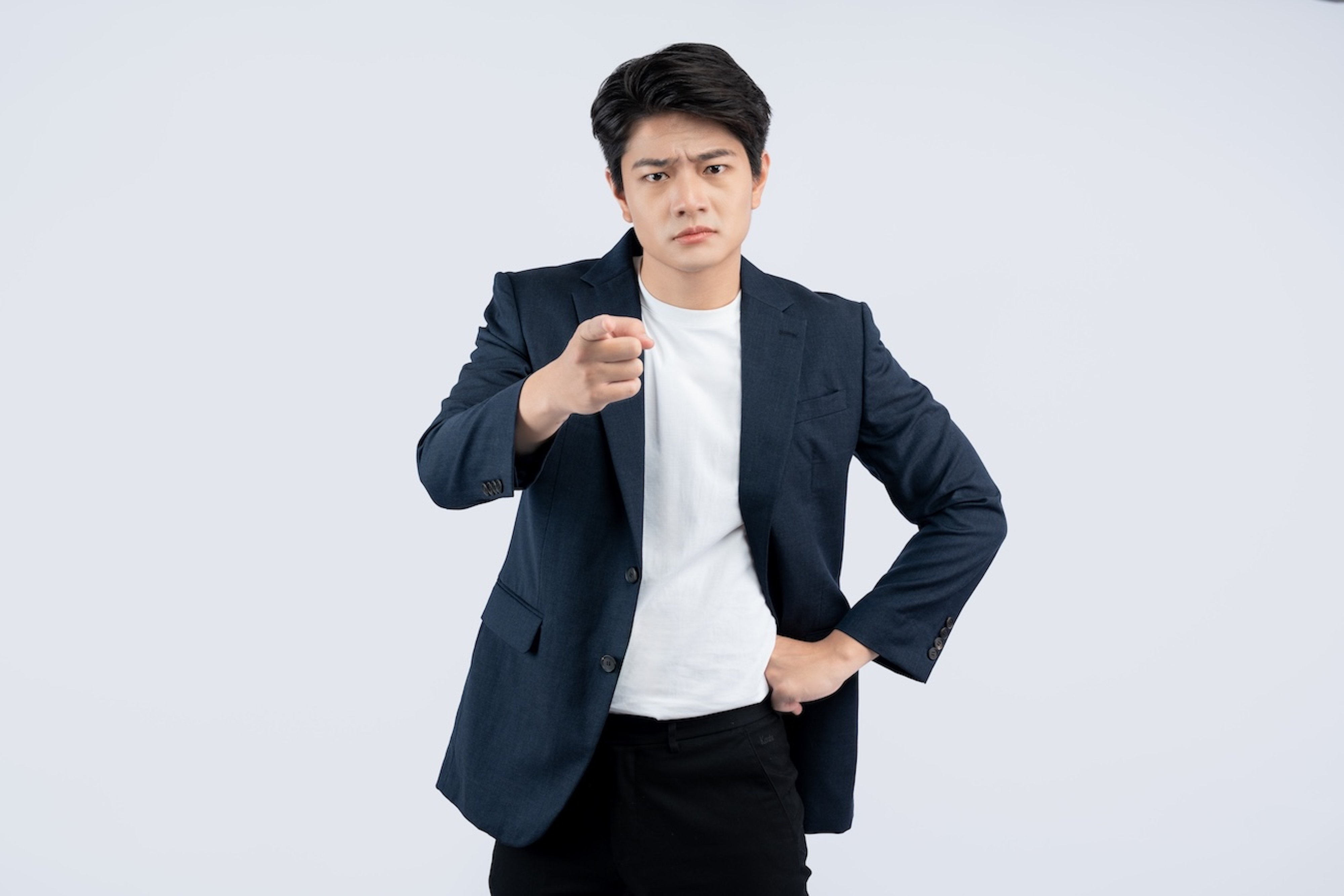 部下をダメにするリーダーの特徴・ワースト1