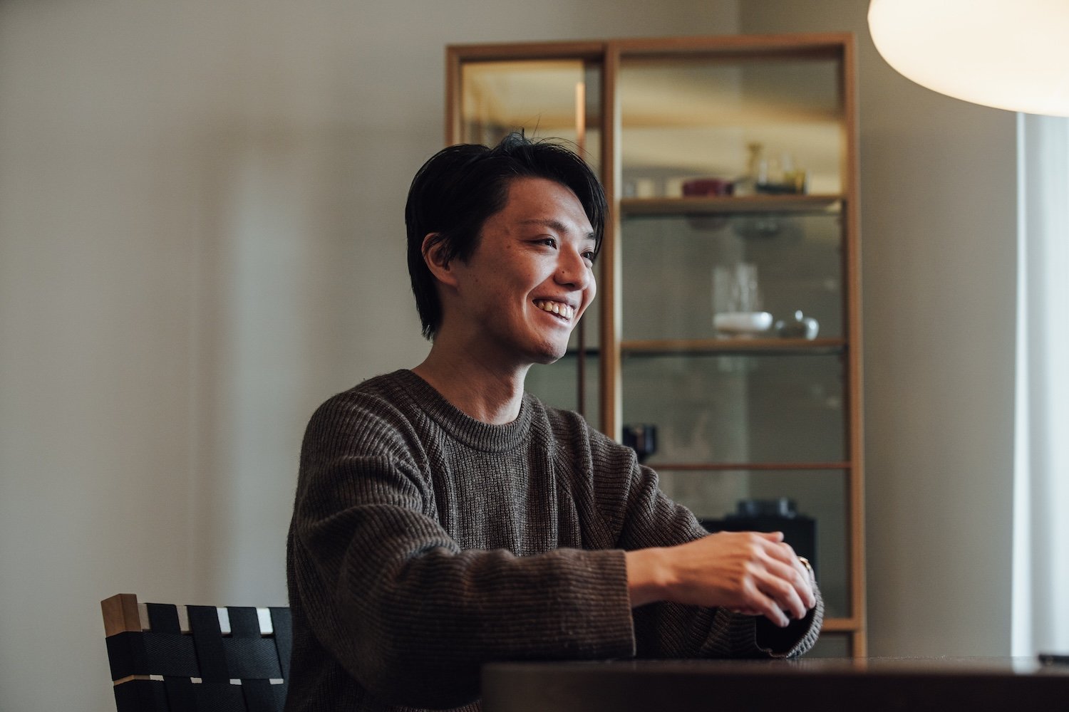企業の中から問い続ける、デザイナーの「美意識」の価値――Ambientec〈Cachalot〉・松山祥樹